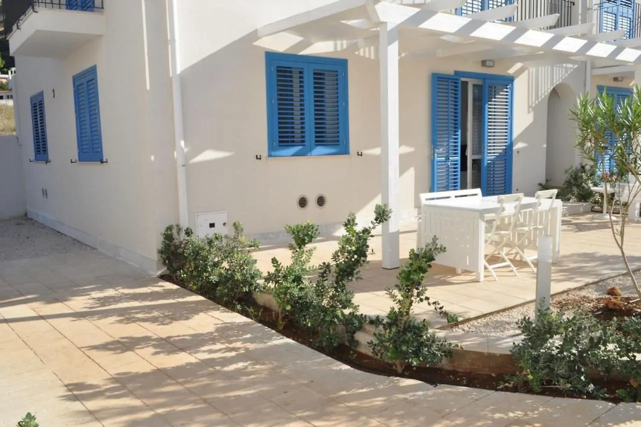 דירות Casa Ninfa Con Piscina A מקארי איטליה